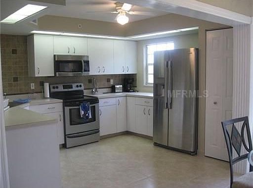 4th image of 802 Montrose Dr Unit 103