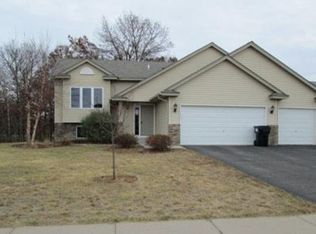 23229 Arrowhead St, Saint Francis, MN 55070