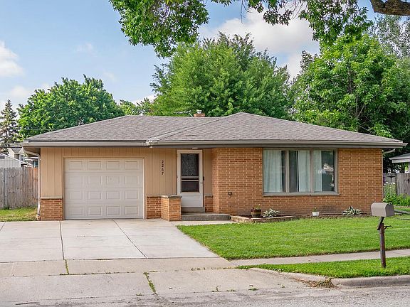 2nd image of 2267 W Grange AVENUE
