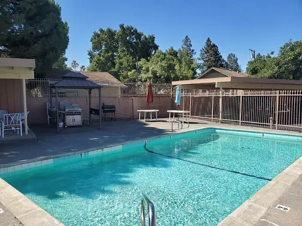 A Great Location in Concord!, 1890 Farm Bureau Rd #24, Concord, CA 94519