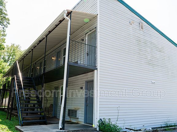 3rd image of 1806 Minnis Ave #6