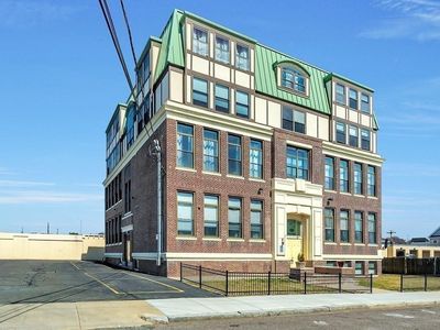 58 Almont St APT 1, Malden, MA, 02148