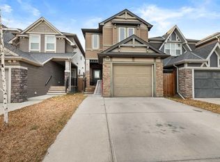 51 NE Legacy Close SE, Calgary, AB T2X 0Y9