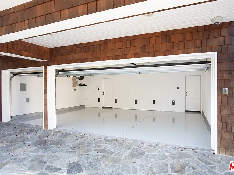 702 Pacific Ave — Photo 47