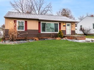 5311 Chestnut Hill Dr, Willoughby, OH 44094