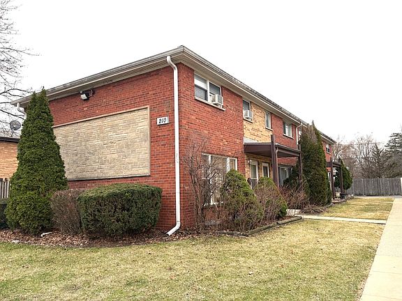 2nd image of 210 Linn Ct APT D