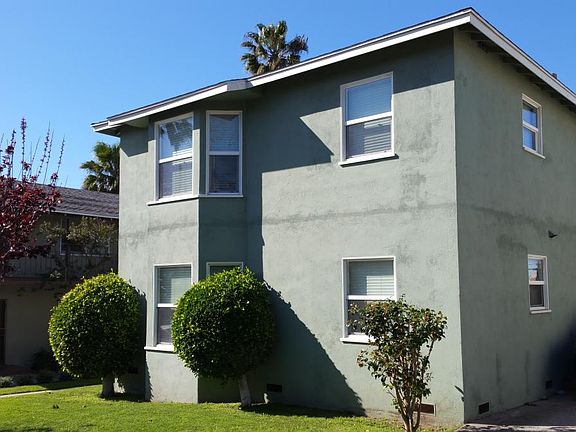 2nd image of 233 1/2 3rd Ave