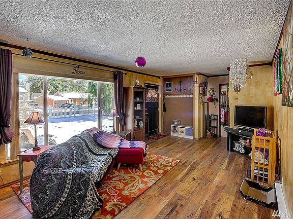 5th image of 20430 55th Ave W