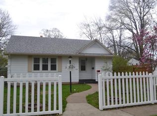 415 S Sycamore St, Centralia, IL 62801