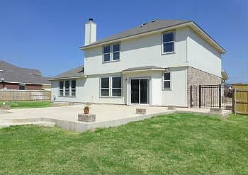 4th image of 443 Rolling Hills Dr