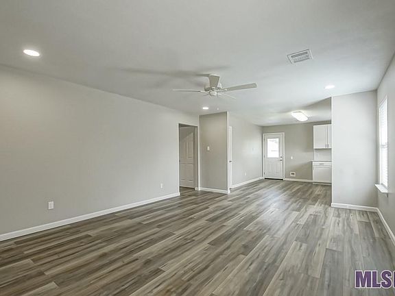 5th image of 12845 Mulberry Dr