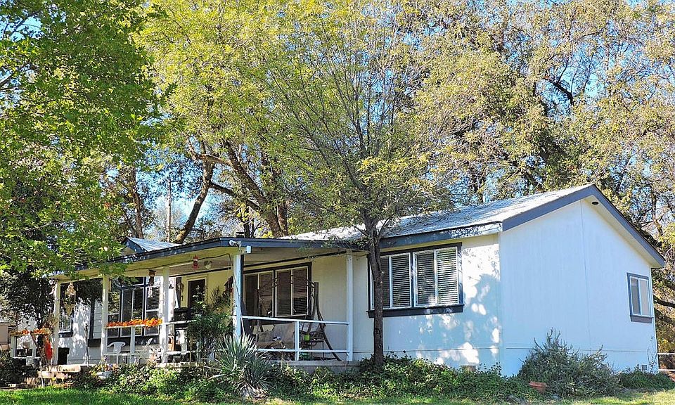1st image of 22335 Lancelot Ln