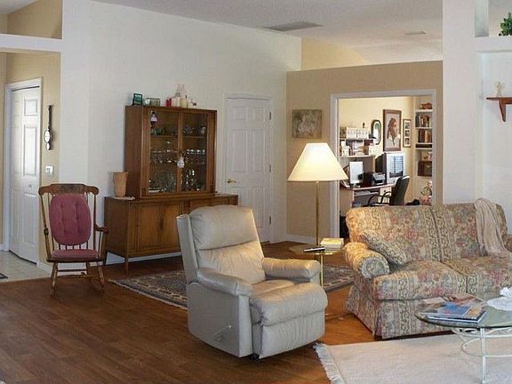 2nd image of 1216 Camero Dr