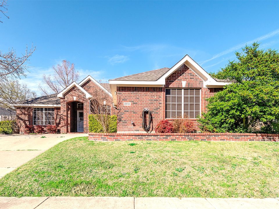1st image of 2814 Rosewood Blvd