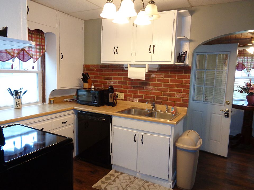 1st image of 15370 Eaton Pike