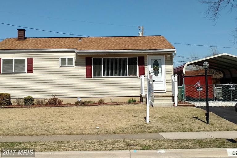 1st image of 1211 Leonard Dr