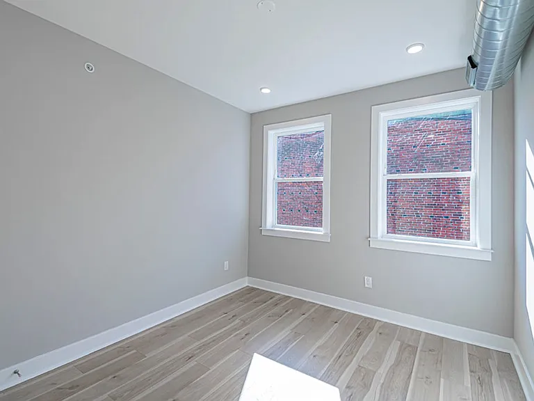 1448 S 52nd St — Photo 7