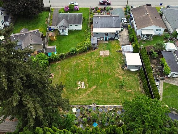 4th image of 45573 Wellington Ave