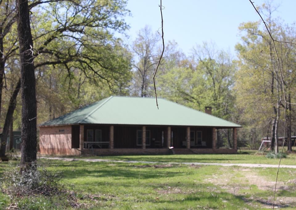 1st image of 106 Lang Dr