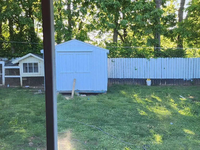 3687 Red River Dr — Photo 7