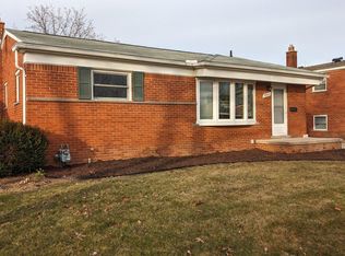 3262 Salem Dr, Trenton, MI 48183