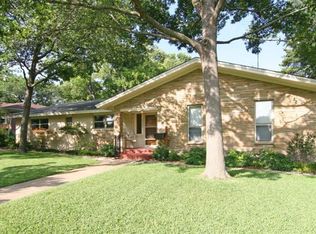 10406 Maplegrove Ln, Dallas, TX 75218