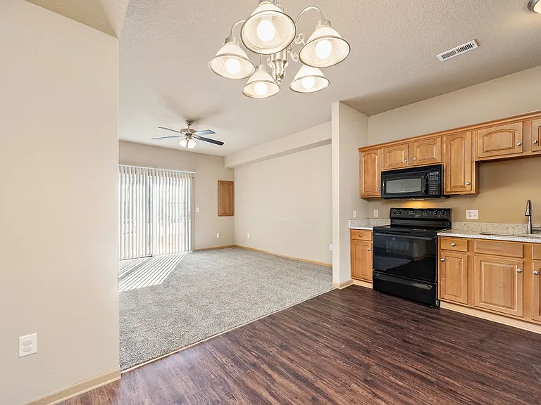3314 N 103rd Place Edith 10353 #10333-10357 — Photo 33