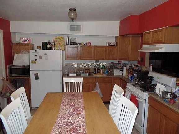4th image of 3654 Hawaii Ave