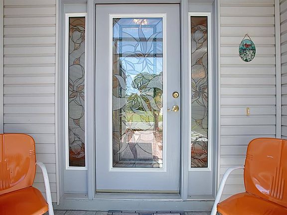 3rd image of 851 Grand Vista Trl