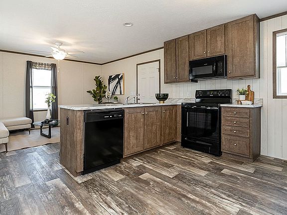 4th image of 707 W Main St Lot 16