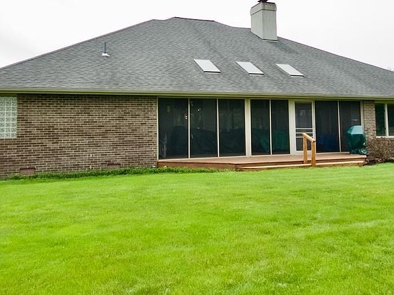 4th image of 3805 W Augusta Blvd