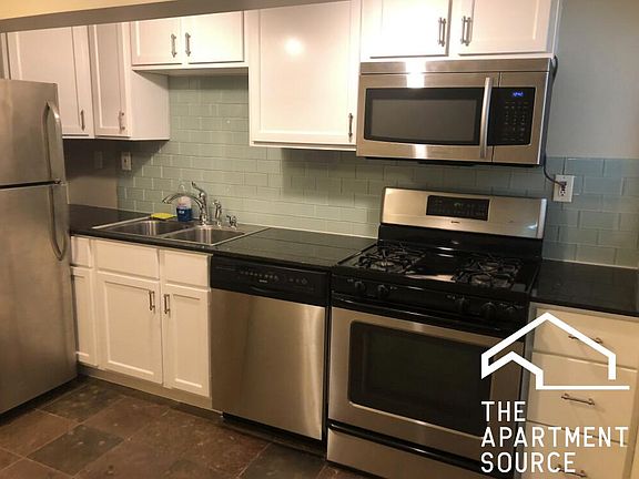 2nd image of 1813 W Armitage Ave #G