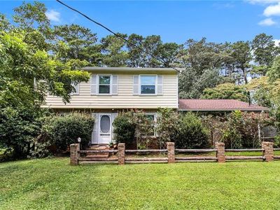 886 Fireside Way, Stone Mountain, GA, 30083