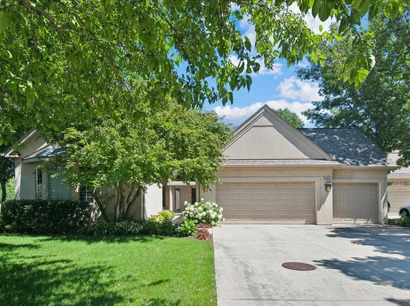 2491 Augusta Way, Highland Park, IL 60035