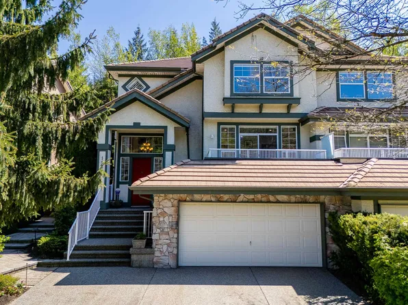 1987 Parkway Blvd, Coquitlam, BC V3E 3J8