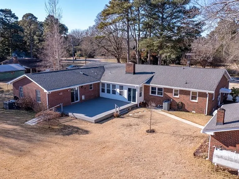 1404 Shelton Rd — Photo 39