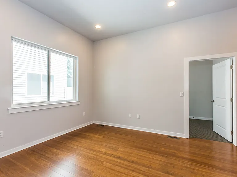 4213 Chester Avenue Modern Living in the Heart of University City — Photo 10