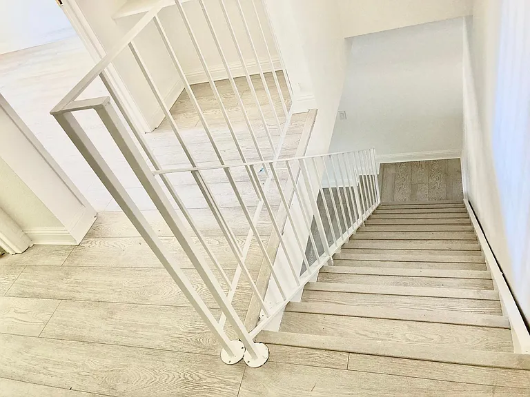 3052 Creekside Dr — Photo 12