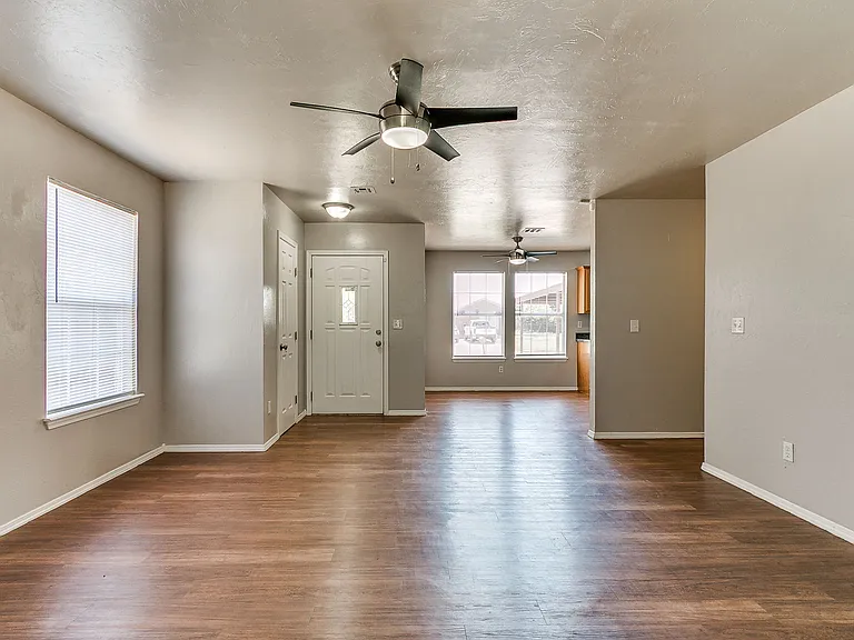 4621 Tinker Rd — Photo 3