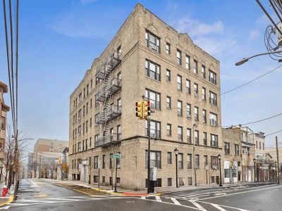 217 44th St APT 9, Union City, NJ, 07087