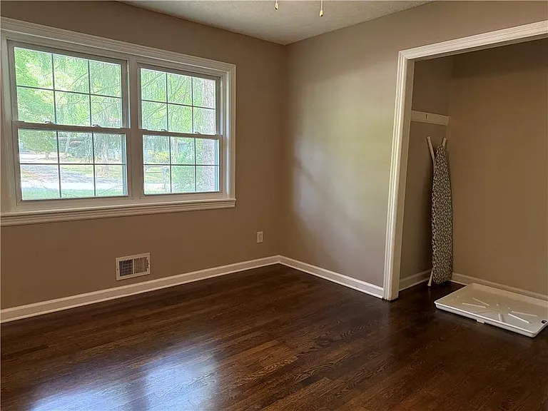 782 Prince Ave — Photo 15
