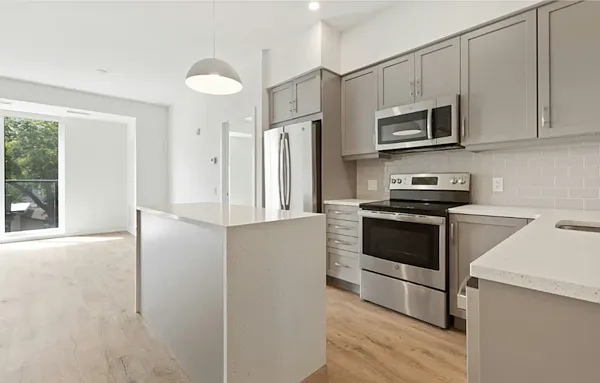 Rail10 Apartments