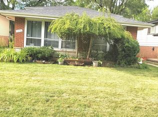 1438 E 146th St, Dolton, IL