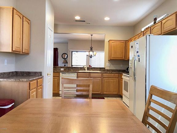 4th image of 15020 W Hickory Ct