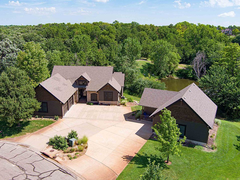 1st image of 1619 Overlook Dr