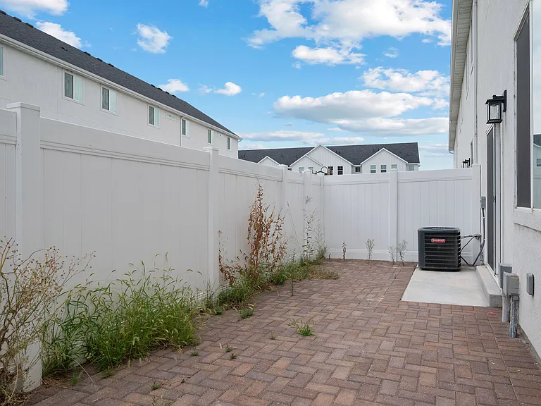 504 N 475 W #504 — Photo 26