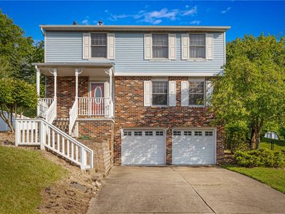 112 Penn Crest Dr, White Oak, PA, 15131