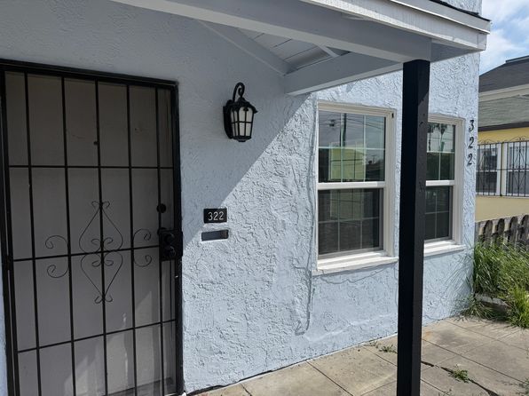 322 E 4th St #322