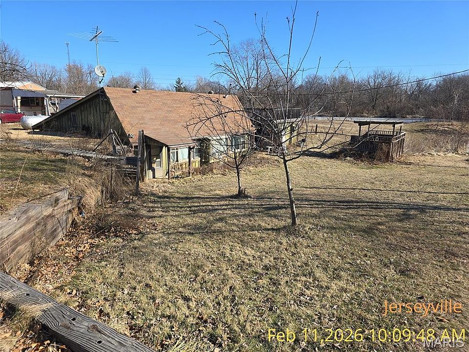 1st image of 17036 Apache Dr