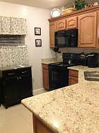 4th image of 17184 83rd Pl N